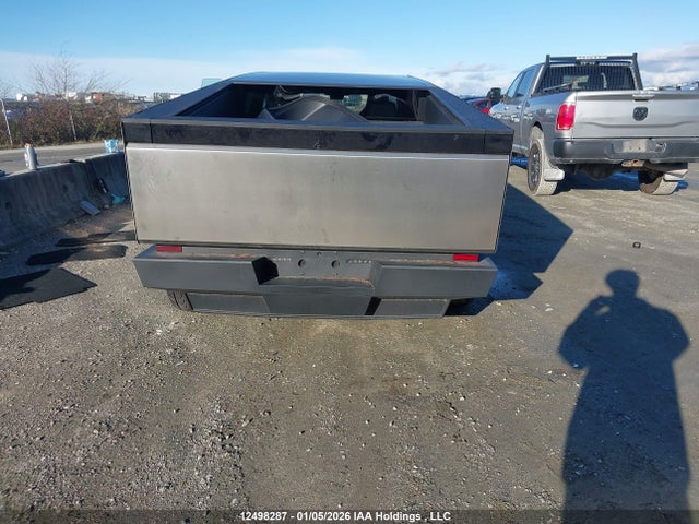 7G2CEHED5SA080614 Tesla Cybertruck Awd