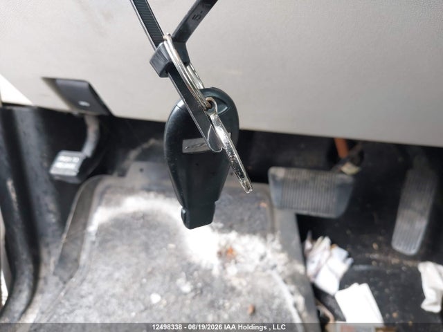 12498338 :رقم المزاد ، 2C4RC1BG4FR520098 vin ، 2015 Chrysler Town & Country مزاد بيع