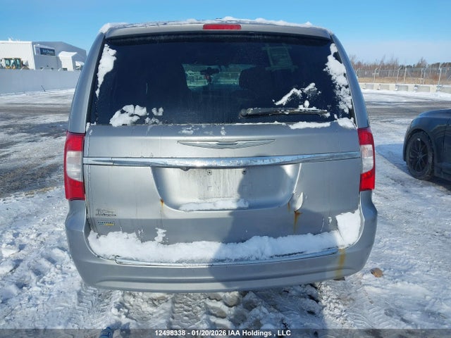 12498338 :رقم المزاد ، 2C4RC1BG4FR520098 vin ، 2015 Chrysler Town & Country مزاد بيع