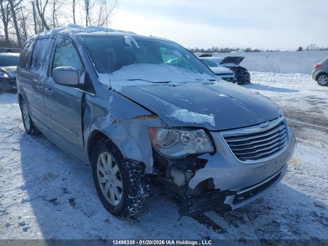12498338 :رقم المزاد ، 2C4RC1BG4FR520098 vin ، 2015 Chrysler Town & Country مزاد بيع