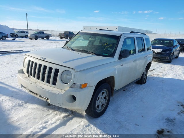 2010 Jeep Patriot Sport მანქანა იყიდება აუქციონზე, vin: 1J4NF2GB1AD500325, აუქციონის ნომერი: 12498389