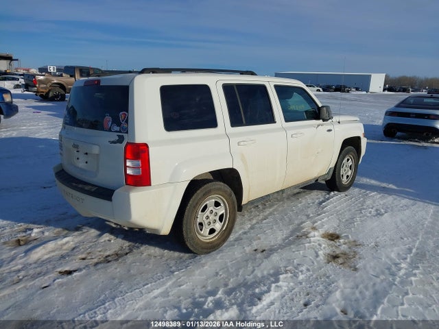 2010 Jeep Patriot Sport მანქანა იყიდება აუქციონზე, vin: 1J4NF2GB1AD500325, აუქციონის ნომერი: 12498389
