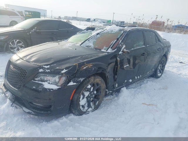 Продажа на аукционе авто 2022 Chrysler 300 S Awd, vin: 2C3CCAGG8NH135327, номер лота: 12498390