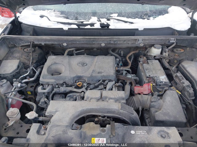2T3R1RFV9MW197599 Toyota Rav4 Xle
