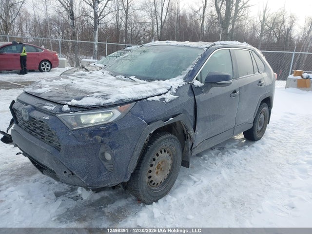 2T3R1RFV9MW197599 Toyota Rav4 Xle