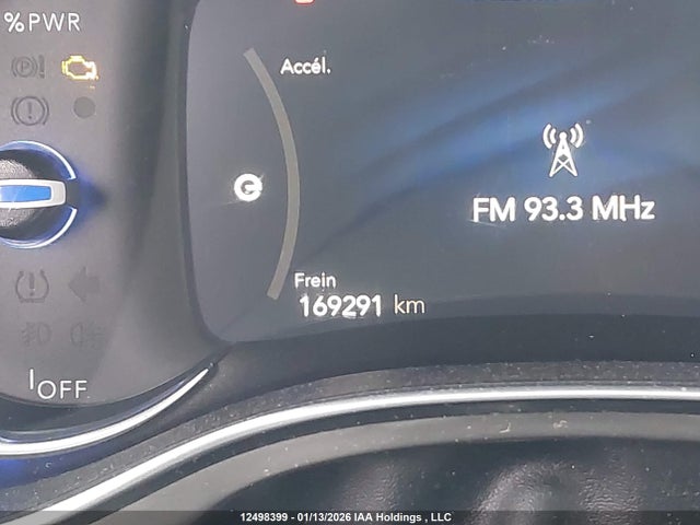 Chrysler Pacifica Hybrid Limited 2023 2C4RC1S72PR507383 Image 16