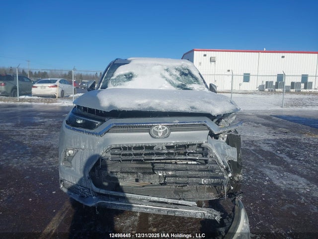 5TDADAB50TS028468 Toyota Grand Highlander Hybrid Platinum Max