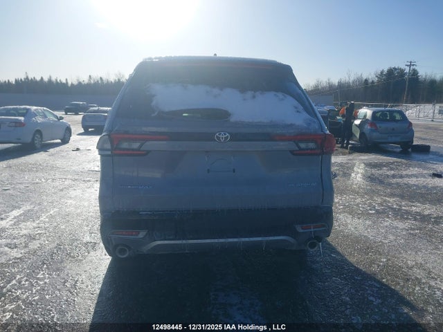 5TDADAB50TS028468 Toyota Grand Highlander Hybrid Platinum Max