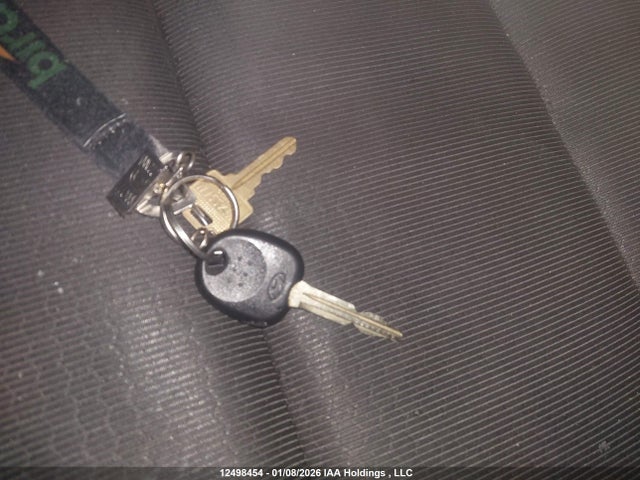 KMHD84LF3JU528008 Hyundai ELANTRA GL