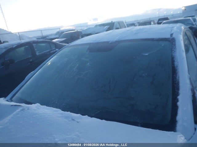 KMHD84LF3JU528008 Hyundai ELANTRA GL