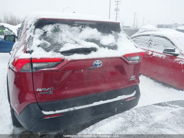 2T3RWRFV9NW148311 Toyota Rav4 Hybrid Xle
