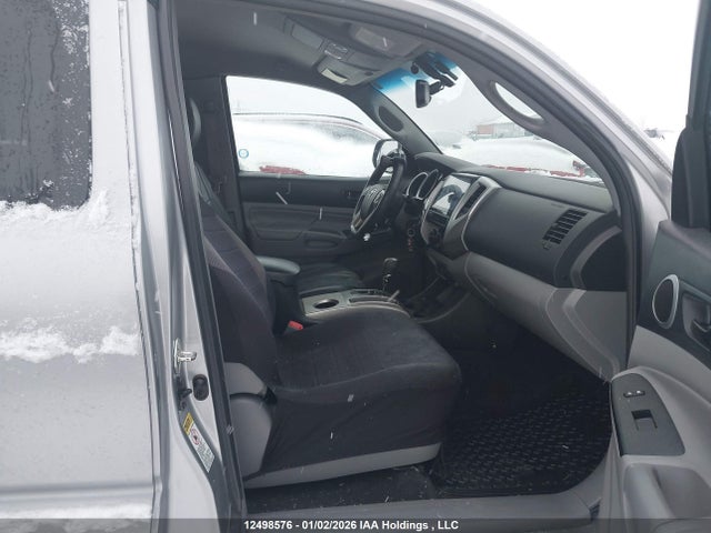 5TFUU4EN2FX129634 Toyota Tacoma Base V6
