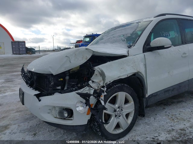 WVGJV7AX8GW587464 Volkswagen Tiguan Comfortline/highline/special Edition