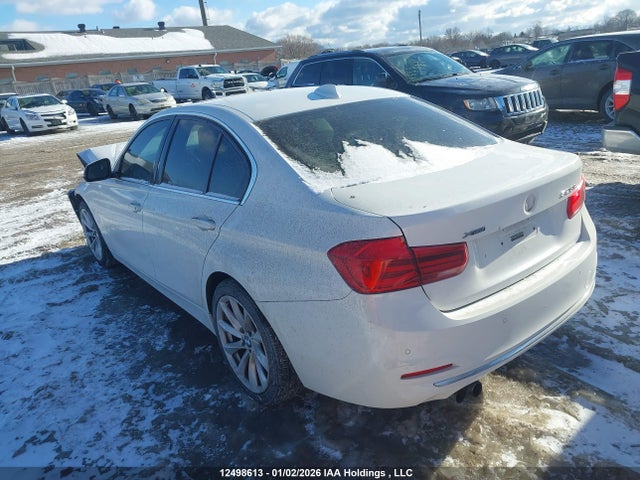 12498613 :رقم المزاد ، WBA8E3G51GNU02806 vin ، 2016 Bmw 328i Xdrive مزاد بيع