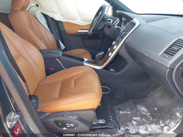 Volvo Xc60 T6 Platinum 2015 YV4902RM9F2699874 Image 5