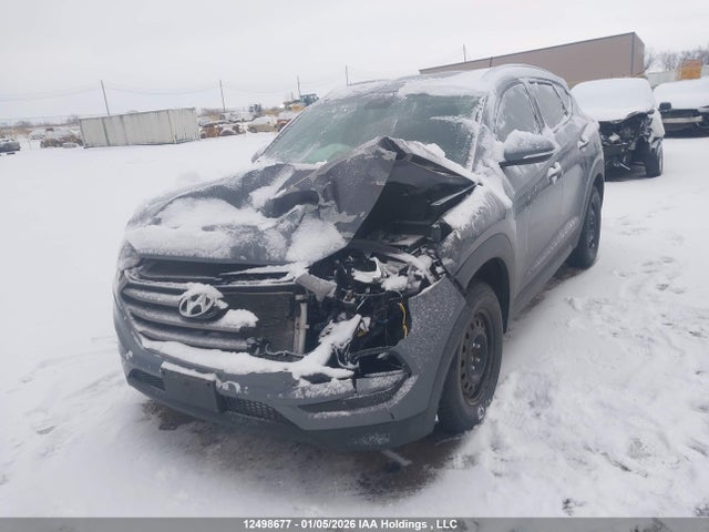 Продаж на аукціоні авто 2016 Hyundai Tucson Premium, vin: KM8J33A45GU078013, номер лоту: 12498677