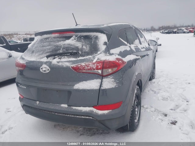 Продаж на аукціоні авто 2016 Hyundai Tucson Premium, vin: KM8J33A45GU078013, номер лоту: 12498677