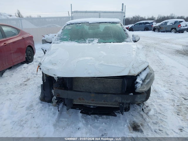 KMHD84LFXHU136556 Hyundai Elantra