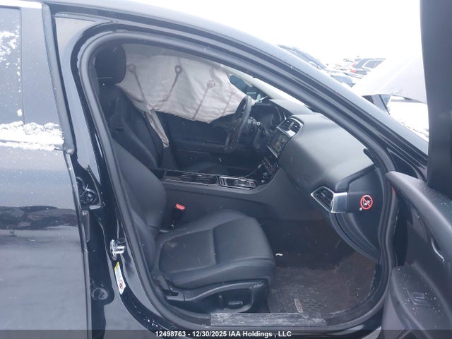 SAJAJ4BN6HCP12039 Jaguar Xe 2.0l Diesel Premium