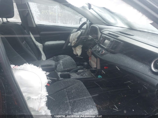 2T3ZFREV0JW487910 Toyota RAV4 LE