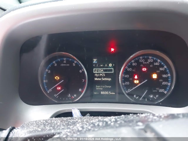 2T3ZFREV0JW487910 Toyota RAV4 LE