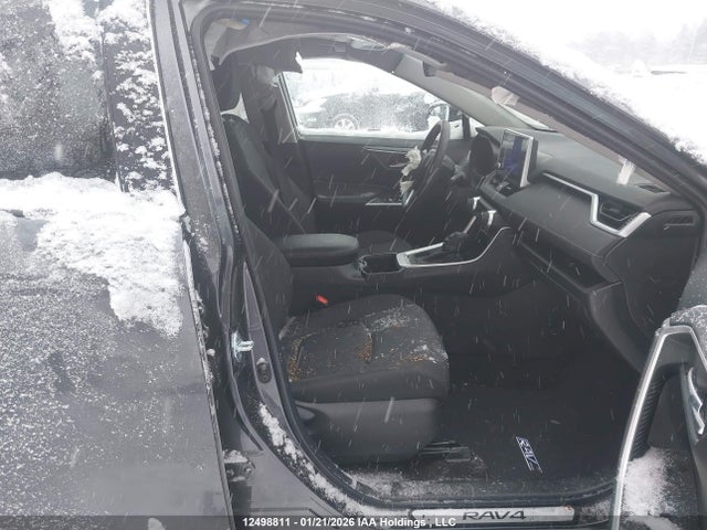 2025 Toyota Rav4 Xle მანქანა იყიდება აუქციონზე, vin: 2T3R1RFV2SC500477, აუქციონის ნომერი: 12498811