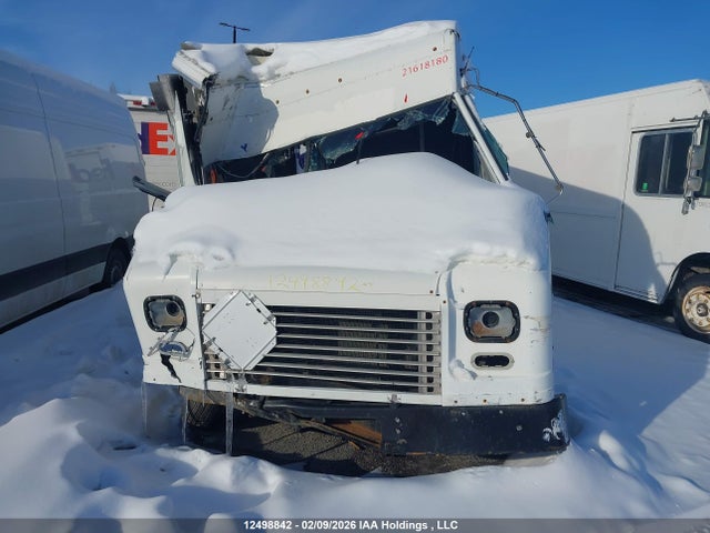 Ford Econoline 2018 1FC3E4K62JDC38059 Image 11