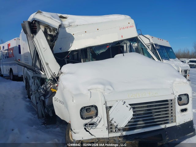 Ford Econoline 2018 1FC3E4K62JDC38059 Image 18