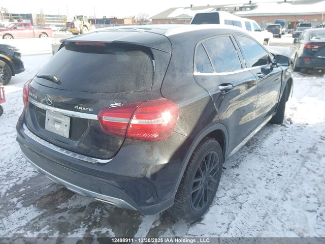 WDCTG4GB5JJ423556 Mercedes-Benz Gla 250 4matic