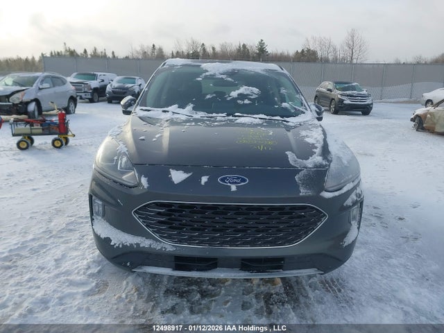 Продажа на аукционе авто 2020 Ford Escape Sel, vin: 1FMCU9H60LUC31701, номер лота: 12498917