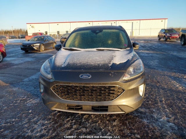 Продажа на аукционе авто 2020 Ford Escape Sel, vin: 1FMCU9H60LUC31701, номер лота: 12498917