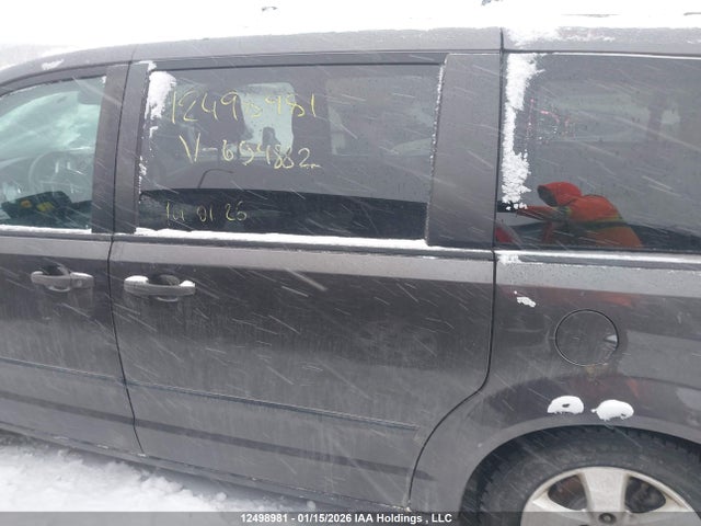 2C4RDGBG9HR694882 Dodge Grand Caravan Se