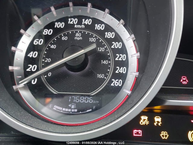 JM1BM1U72E1177080 Mazda MAZDA3