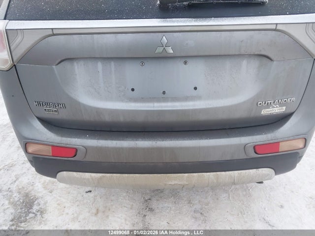 Mitsubishi Outlander Es 2015 JA4AZ2A30FZ600997 Image 22