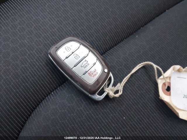 KMHD84LF1JU720107 Hyundai Elantra Gl Se