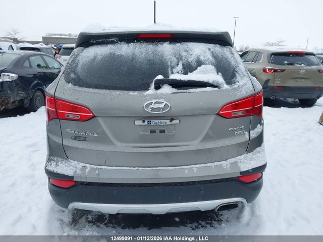 5XYZUDLB9GG315268 Hyundai Santa Fe