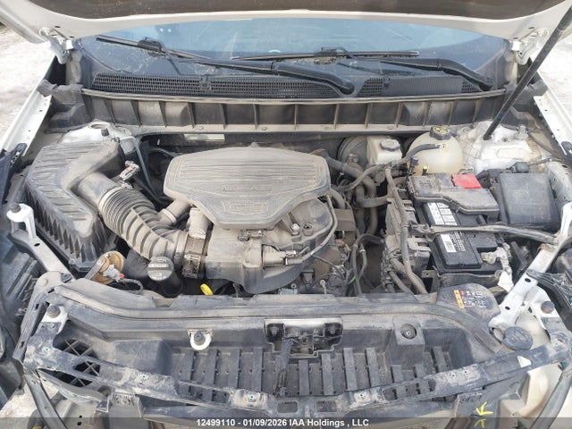 1GYKNDRS6HZ110980 Cadillac XT5 LUXURY