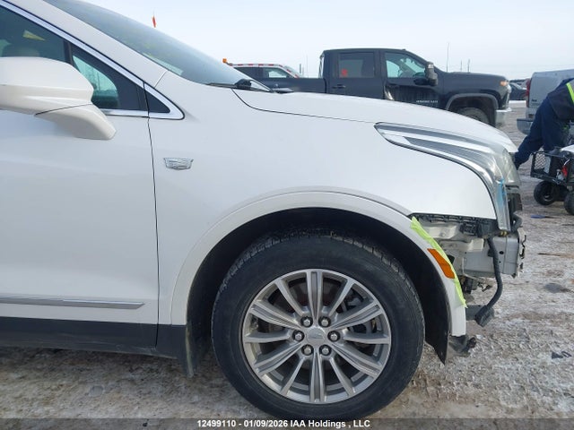 1GYKNDRS6HZ110980 Cadillac XT5 LUXURY