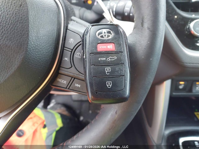 7MUDAABG3PV078493 Toyota Corolla Cross
