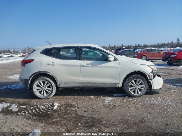 JN1BJ1CP5JW189380 Nissan Qashqai S/sv