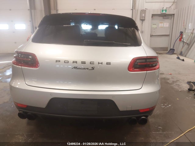 Porsche MACAN S 2018 WP1AB2A51JLB35782 Image 16