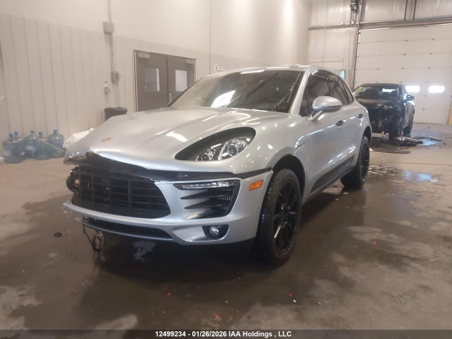 Porsche MACAN S 2018 WP1AB2A51JLB35782 Image 2