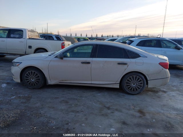 1HGCV1F94JA809122 Honda Accord Touring