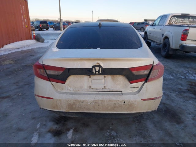 1HGCV1F94JA809122 Honda Accord Touring