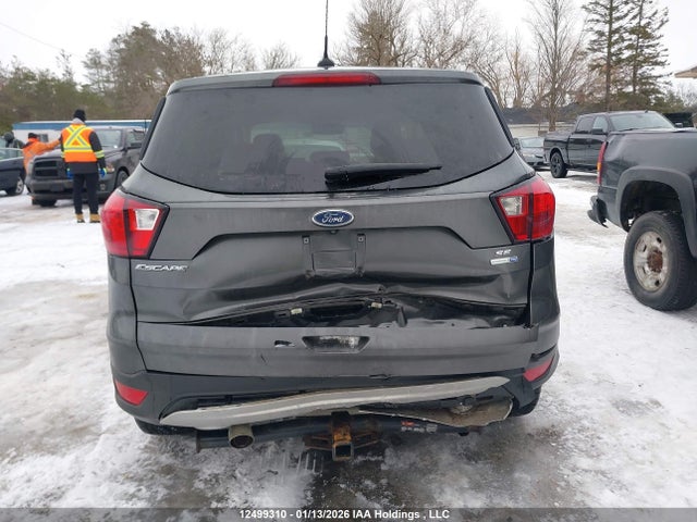 Продаж на аукціоні авто 2019 Ford Escape Se, vin: 1FMCU9GD4KUB40901, номер лоту: 12499310