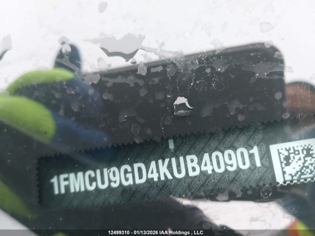 Продаж на аукціоні авто 2019 Ford Escape Se, vin: 1FMCU9GD4KUB40901, номер лоту: 12499310