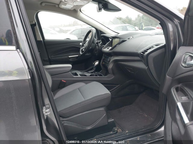 Продаж на аукціоні авто 2019 Ford Escape Se, vin: 1FMCU9GD4KUB40901, номер лоту: 12499310
