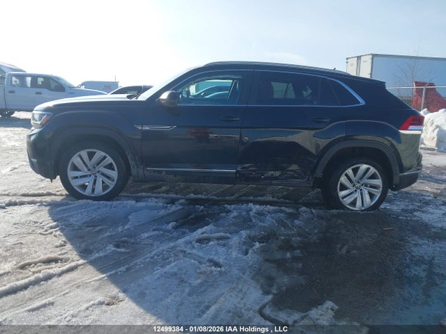 1V2BC2CAXMC227117 Volkswagen Atlas Cross Sport Sel
