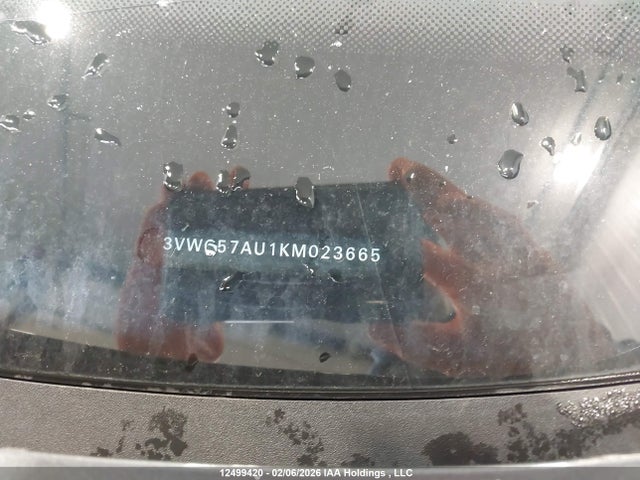 3VWG57AU1KM023665 Volkswagen GOLF S/SE