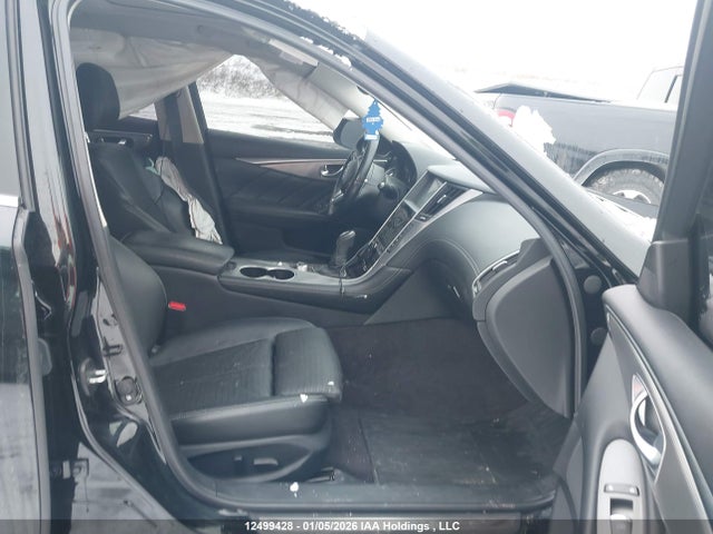 12499428 :رقم المزاد ، JN1EV7AR6KM556552 vin ، 2019 Infiniti Q50 Luxe/sport/signature Edition مزاد بيع